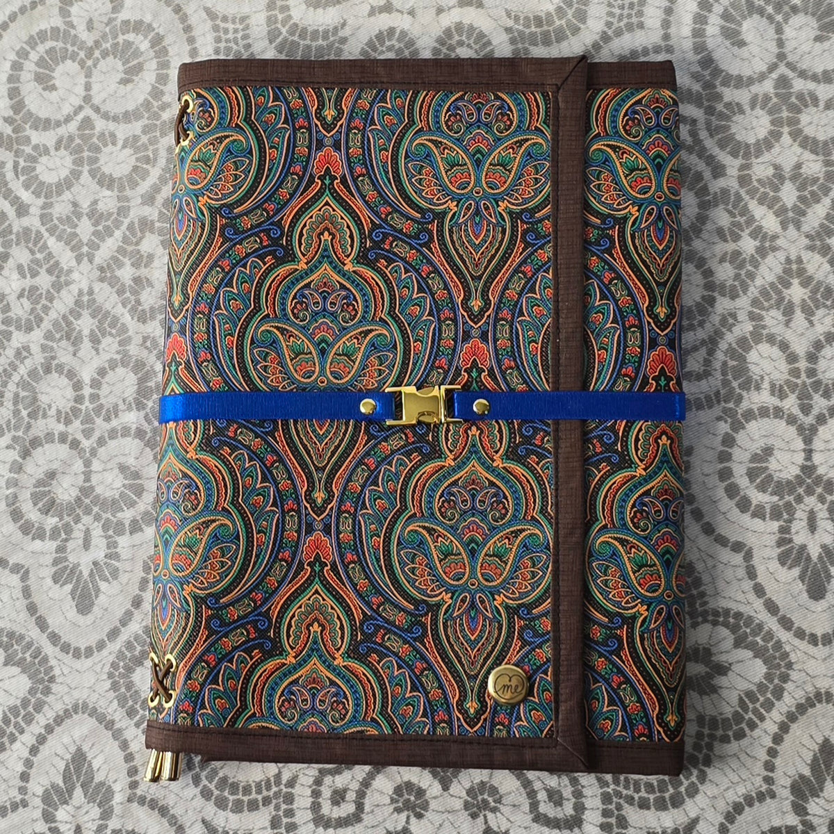 The Companion - Multi & Paisley & Brown