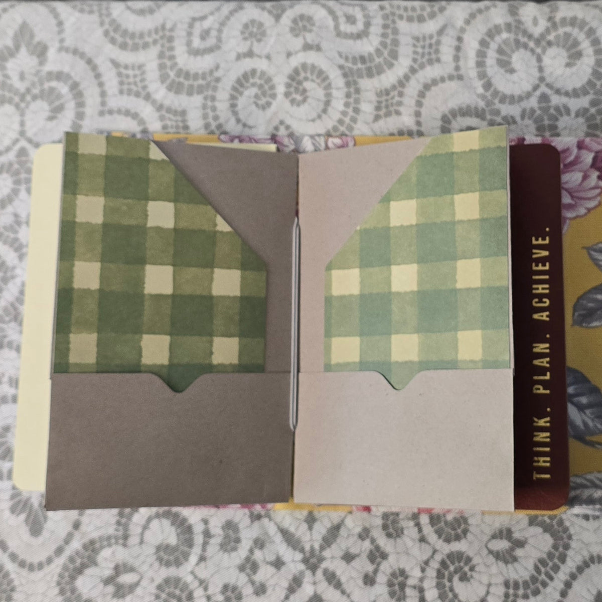 Go Companion - White & Yellow & Floral & Blush