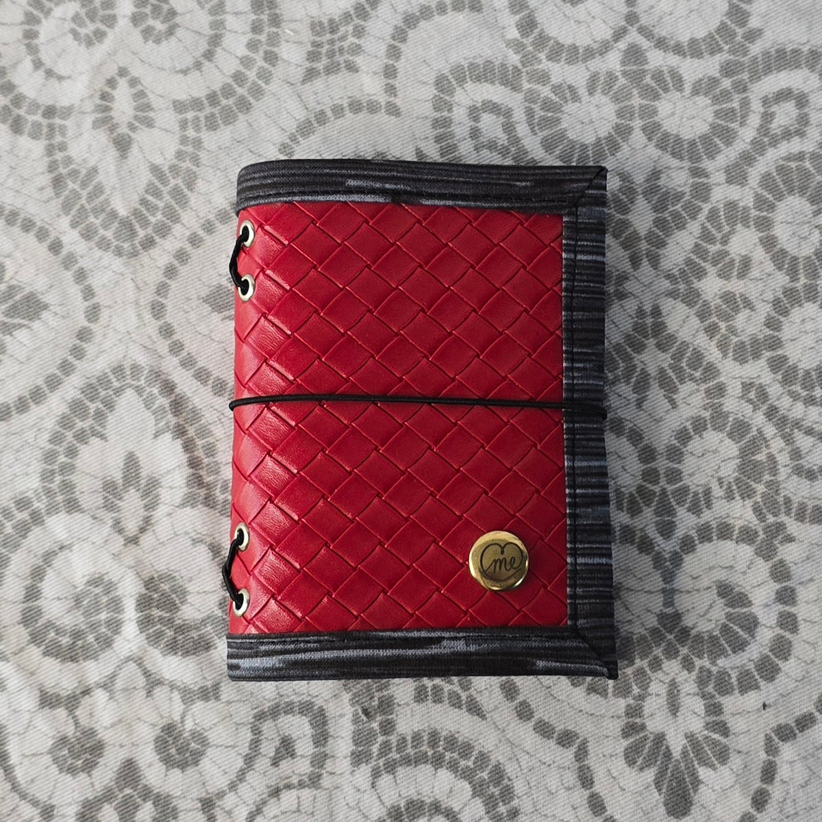 Mini Companion - Red & Black & Gray