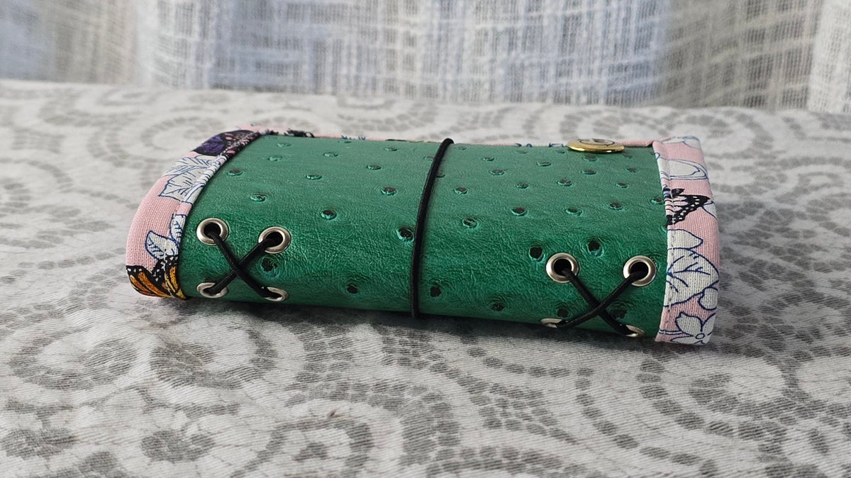 Mini Companion - Ostrich & Green & Butterflies